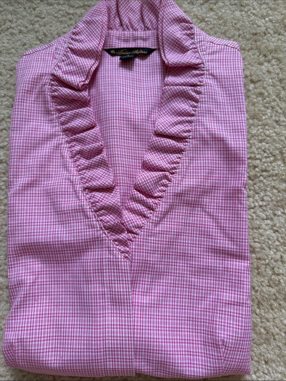 Brand new!!! Brook Brothers Pink Gingham Ruffle V-Neck Blouse size 6 100% cotton